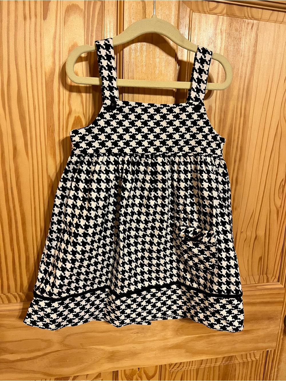 Youngland Black and White Houndstooth A-Line Corduroy Dress / Jumper 4T